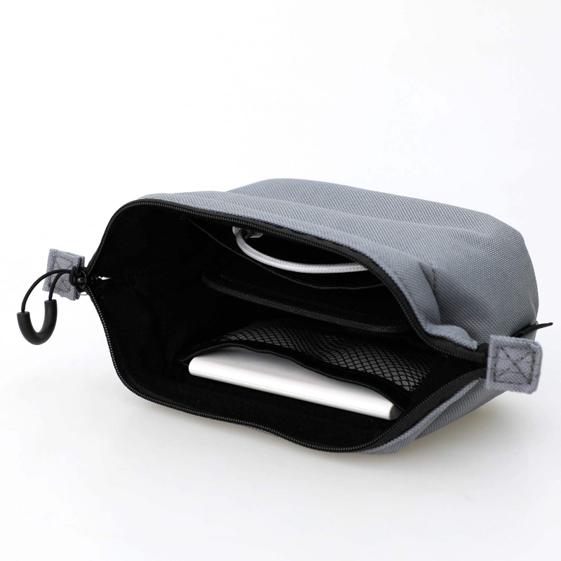 borsetta portaoggetti comoda per viaggio